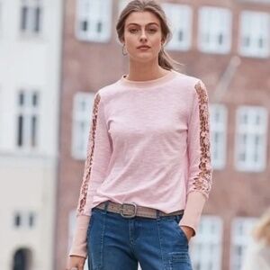 2 for 1 long sleeve Sundance tees